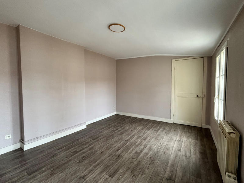 Appartement - 96 m² - 4 pièces