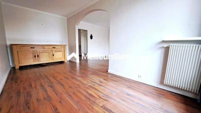 Appartement - 95 m² - 5 pièces
