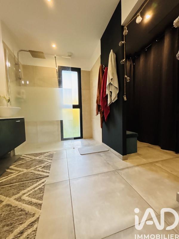 Maison - 135 m² - 5 pièces