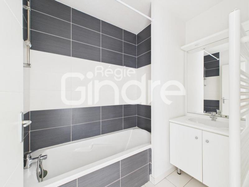 Appartement - 79 m² - 4 pièces