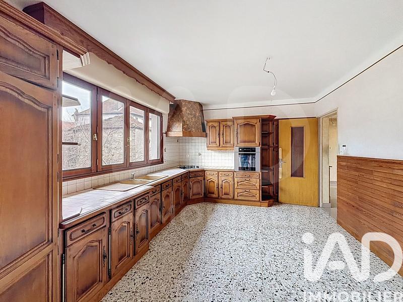 Maison - 153 m² - 8 pièces