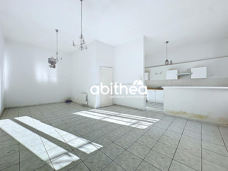 Maison - 174 m² - 7 pièces