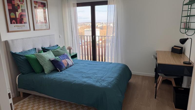 Chambre - 12 m² - 1 pièce