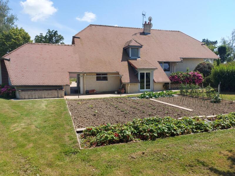 Maison - 188 m² - 7 pièces