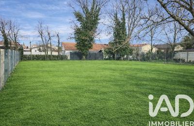 Terrain - 1 046 m²
