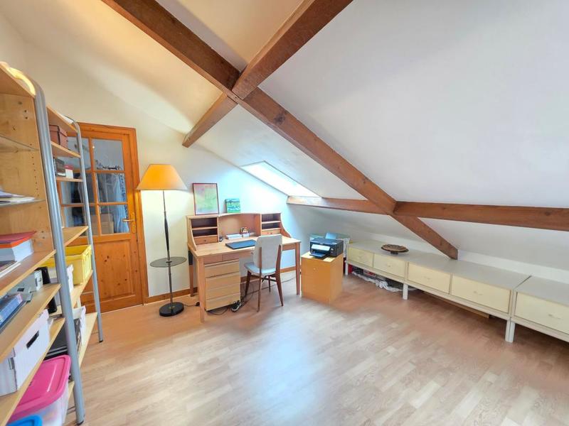 Maison - 79 m² - 5 pièces