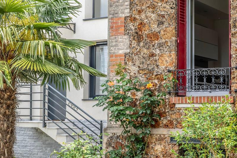 Maison - 168 m² - 8 pièces