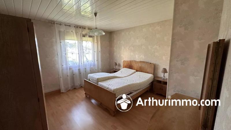 Maison - 100 m² - 5 pièces