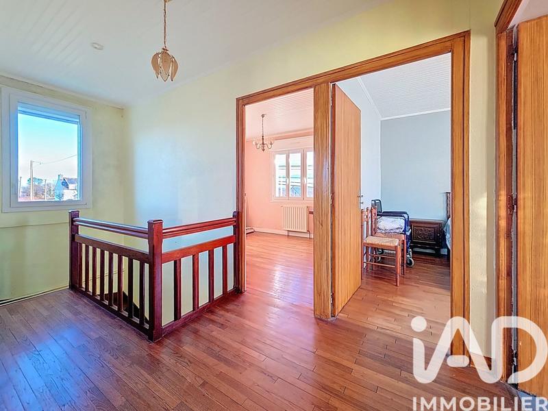 Maison - 96 m² - 5 pièces