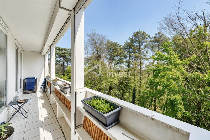 Appartement - 82 m² - 4 pièces