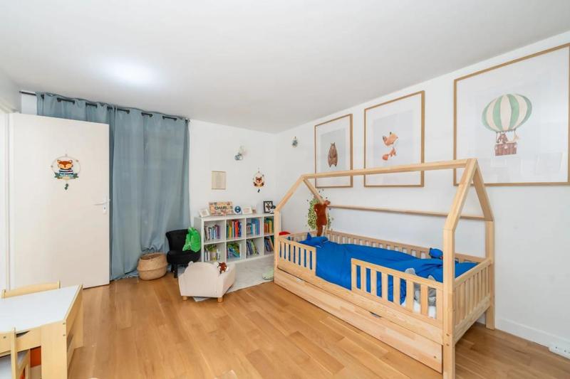 Duplex - 183 m² - 5 pièces