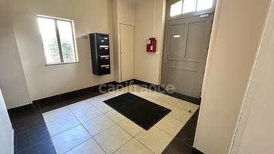 Immeuble - 207 m² - 9 pièces