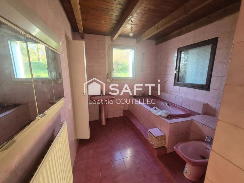 Maison - 139 m² - 6 pièces