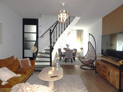 Maison - 111 m² - 5 pièces