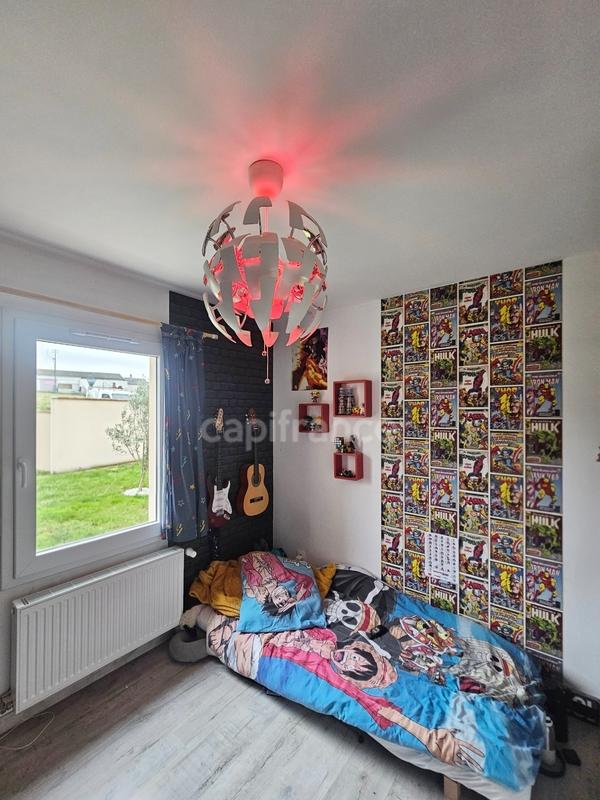 Maison - 96 m² - 5 pièces