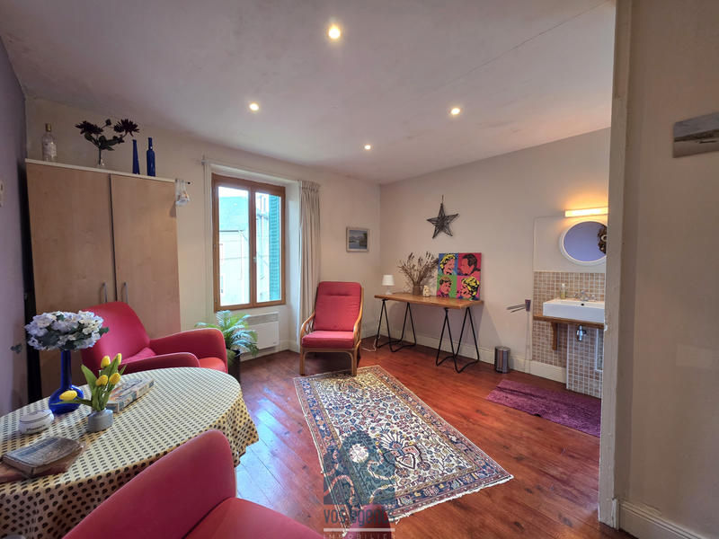 Maison - 185 m² - 7 pièces