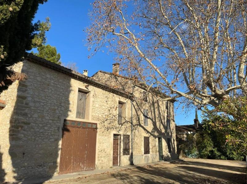 Appartement - 90 m² - 2 pièces