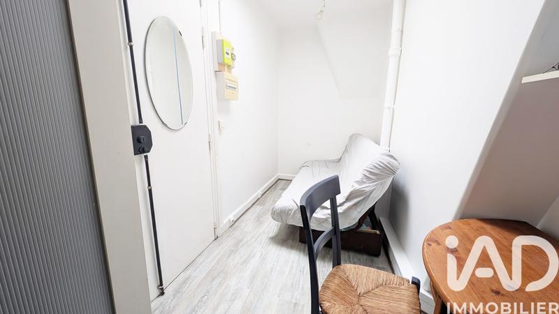 Studio - 9 m² - 1 pièce