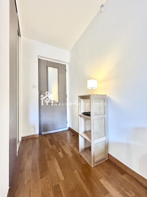 Appartement - 81 m² - 3 pièces