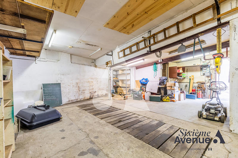 Maison - 92 m² - 5 pièces