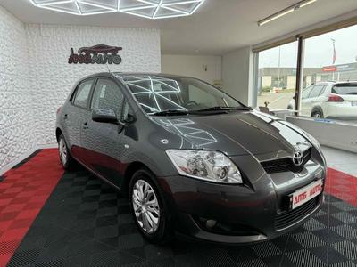Toyota Auris 1.4 d-4d 90 Cv