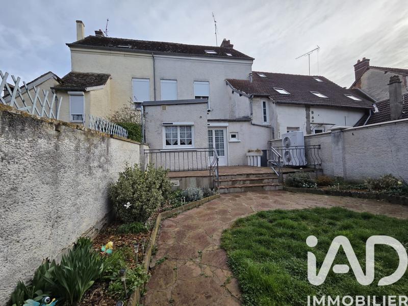 Maison - 79 m² - 5 pièces