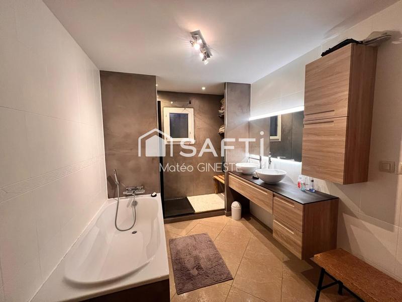 Maison - 188 m² - 4 pièces