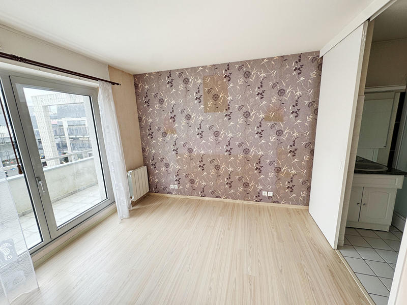 Appartement - 98 m² - 5 pièces