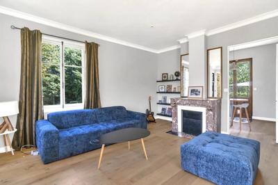 Demeure - 150 m² - 5 pièces