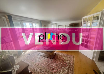 Appartement - 80 m² - 3 pièces