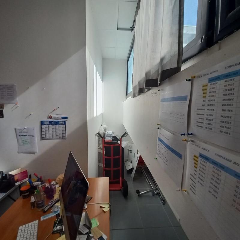 Bureau - 27 m²