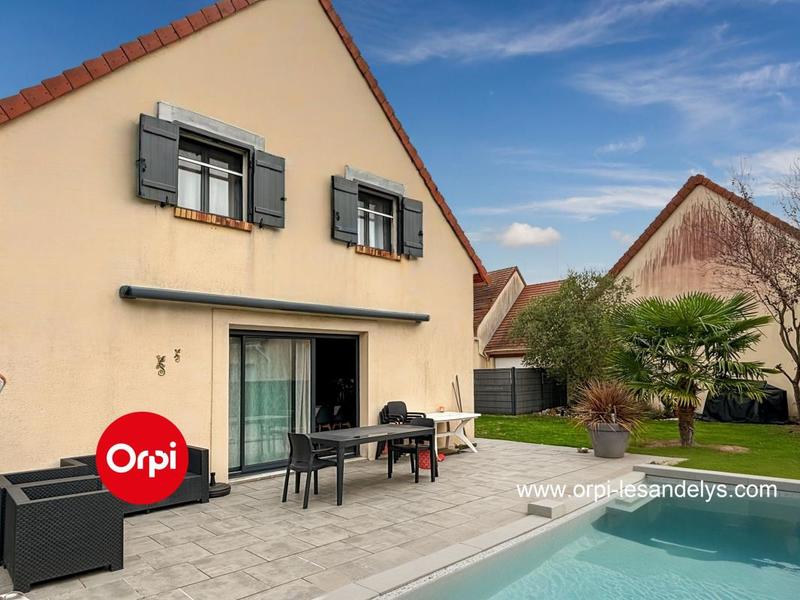 Maison - 96 m² - 4 pièces