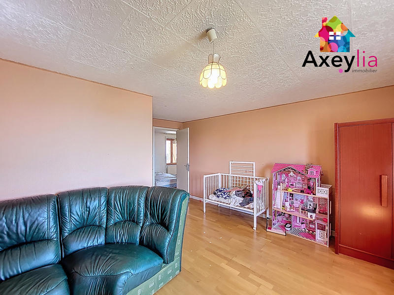 Maison - 280 m² - 10 pièces