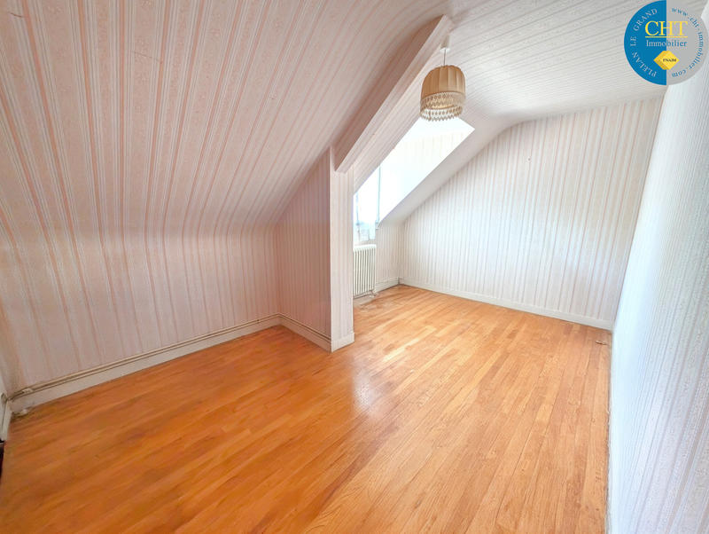 Maison - 147 m² - 6 pièces