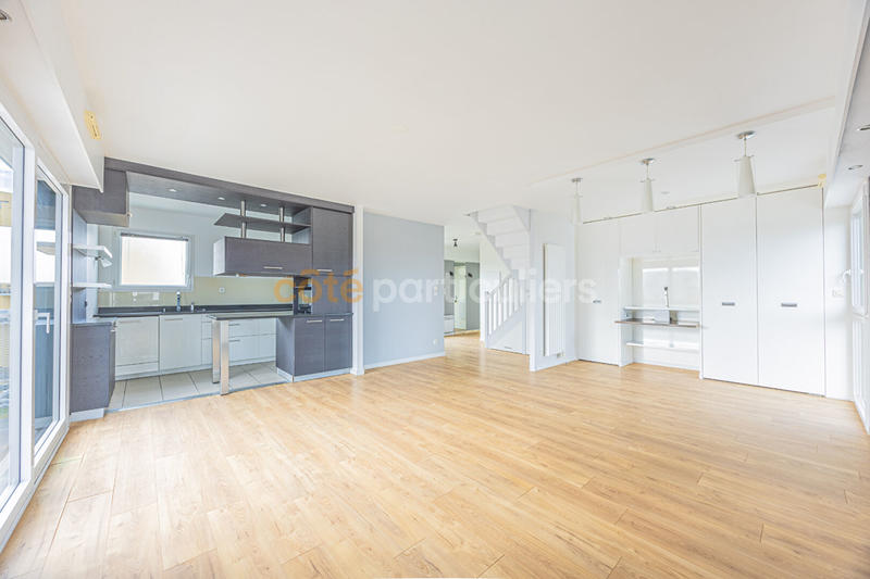 Appartement - 93 m² - 4 pièces