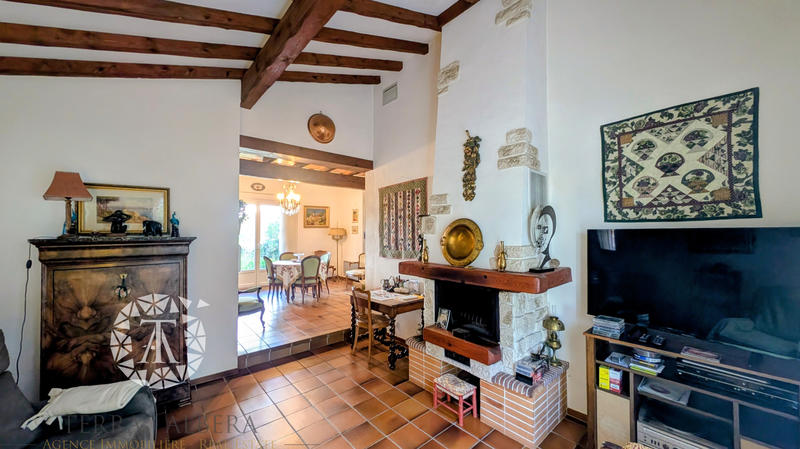 Villa - 90 m² - 4 pièces