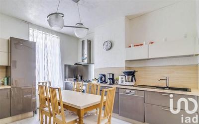 Maison - 155 m² - 6 pièces