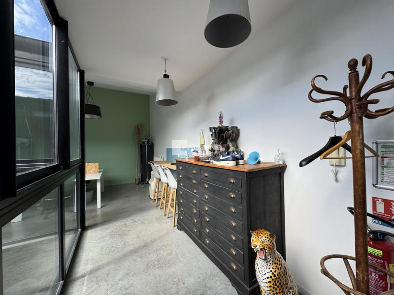 Bureau - 210 m²