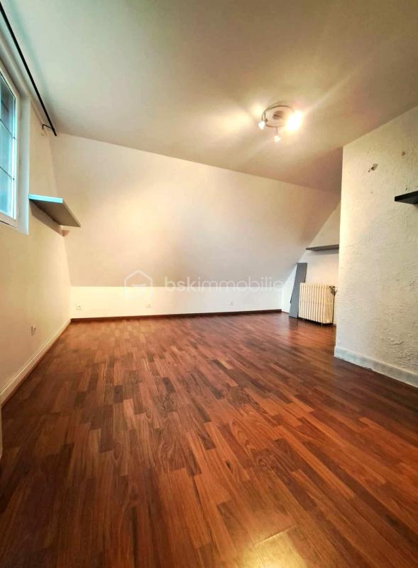 Maison - 191 m² - 8 pièces