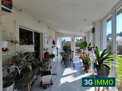 Villa - 95 m² - 4 pièces