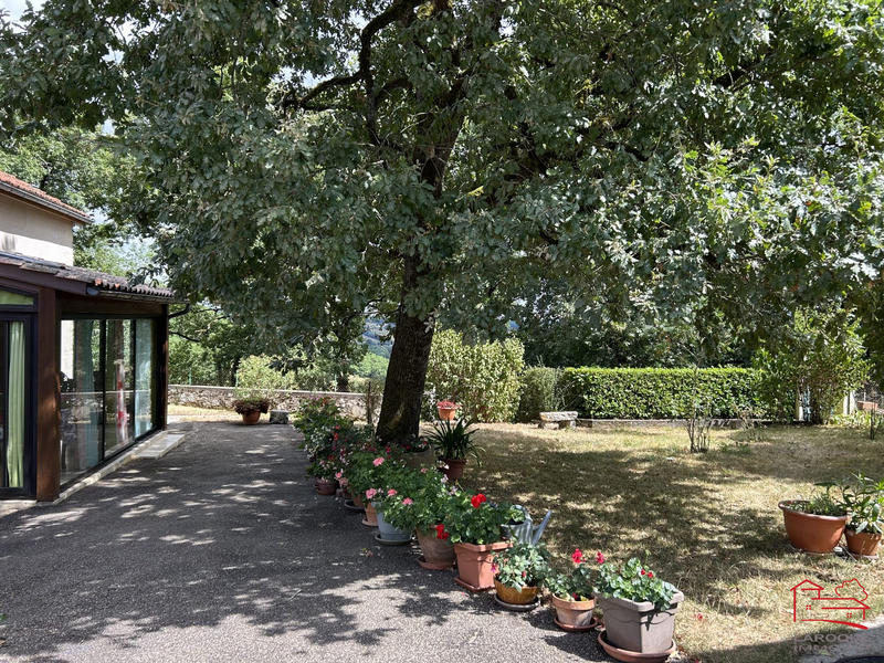 Maison - 91 m² - 4 pièces