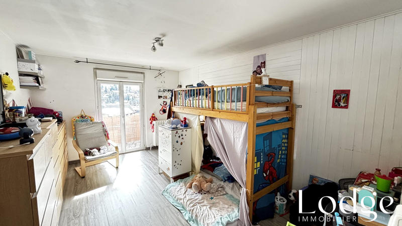 Appartement - 98 m² - 5 pièces