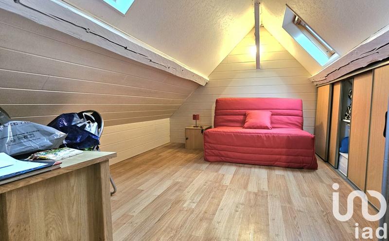 Maison - 200 m² - 8 pièces