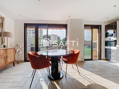 Appartement - 57 m² - 3 pièces