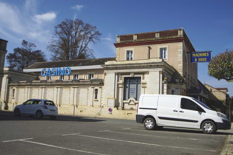 Viager - Maison - 75 m² - 4 pièces