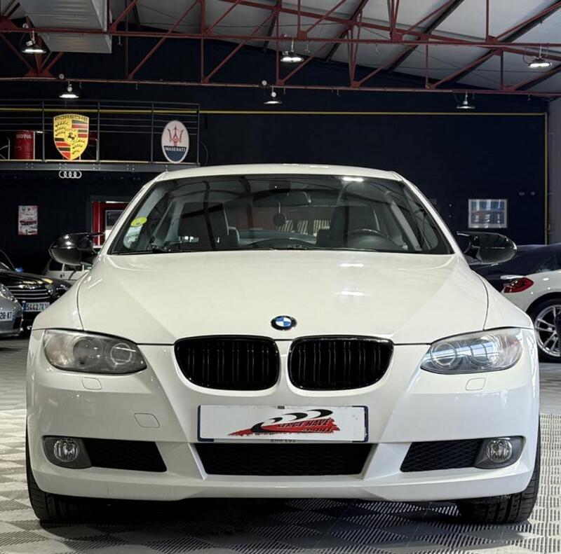 Bmw Série 3 Coupé 320d 177ch Luxe Bvm6 (E92)