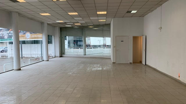 Local commercial - 700 m²
