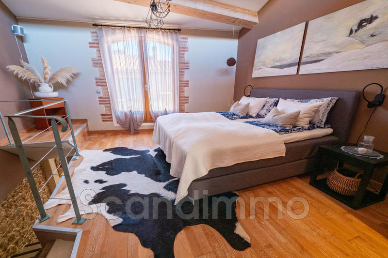 Maison - 102 m² - 5 pièces