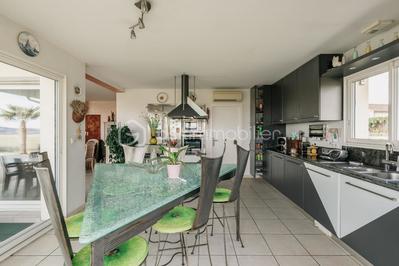 Maison - 164 m² - 6 pièces