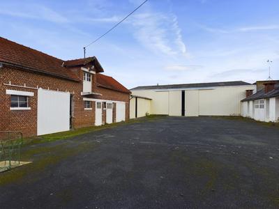 Maison - 253 m² - 10 pièces